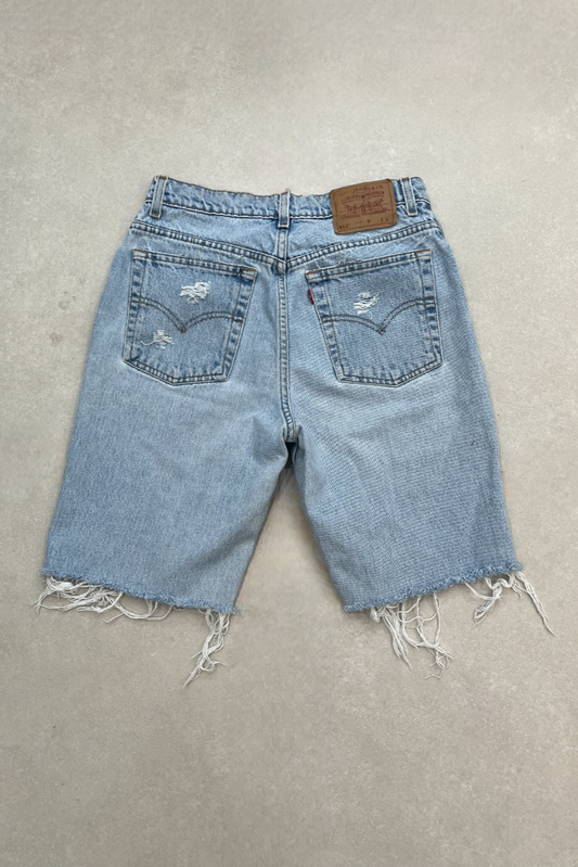 "DAD" VINTAGE LEVI DENIM SHORT- W30" - CLOSET LUNA