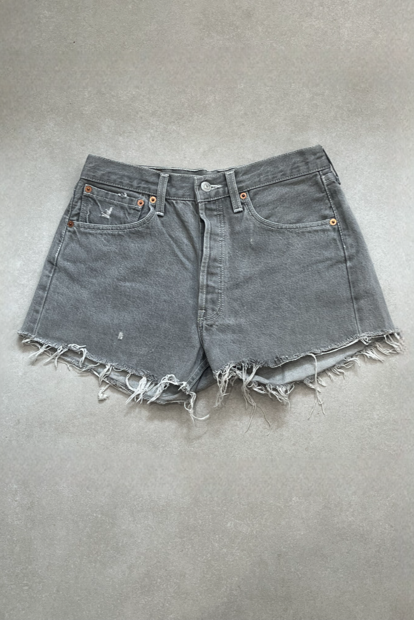 "MODEL" VINTAGE LEVI SHORT -W29" LUNA - CLOSET LUNA