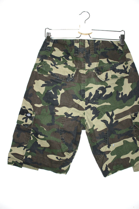 DICKIES CUSTOM CAMO CARGO SHORTS - CLOSET LUNA