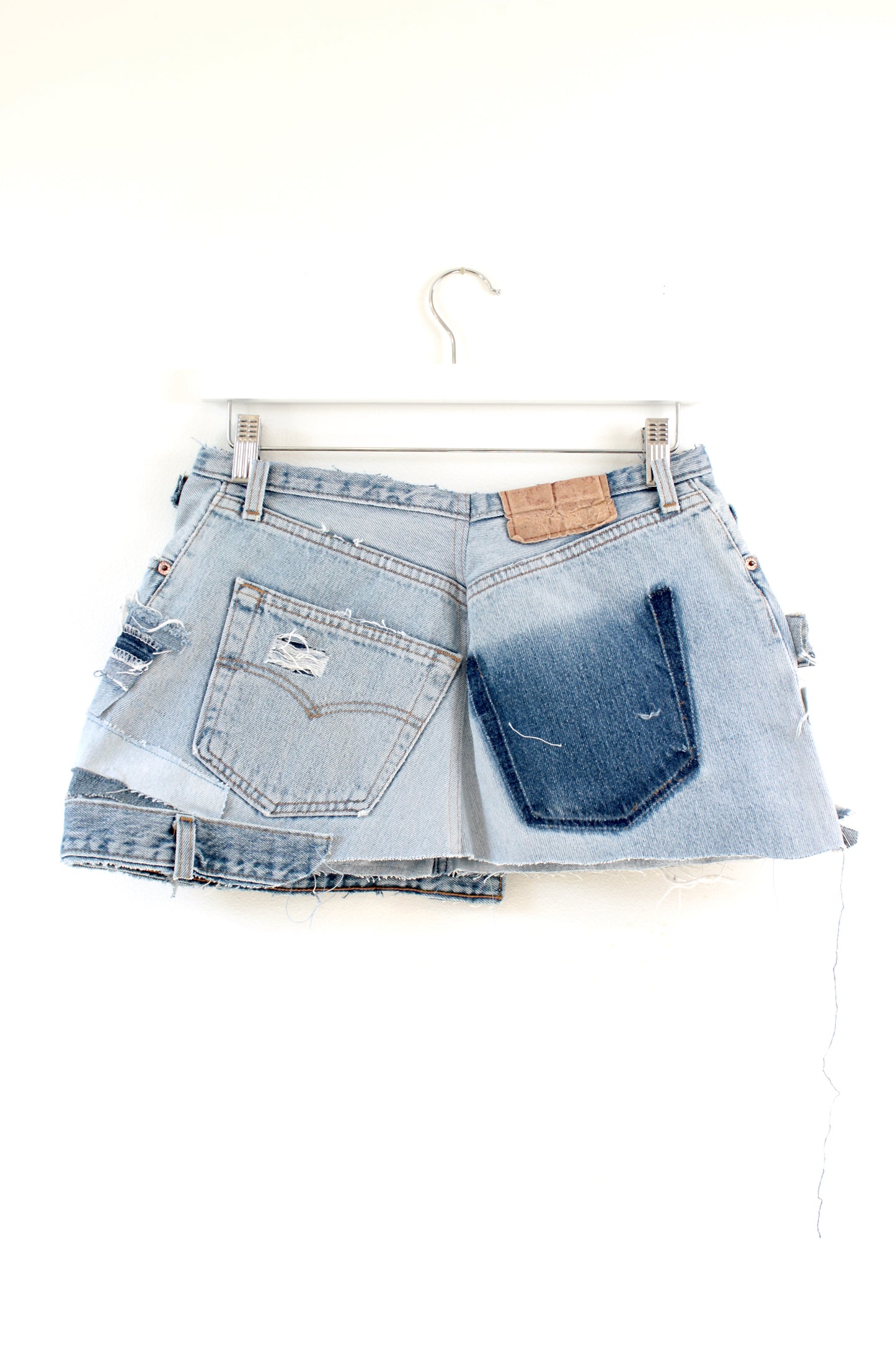 "DECONSTRUCTED" MINI - CLOSET LUNA