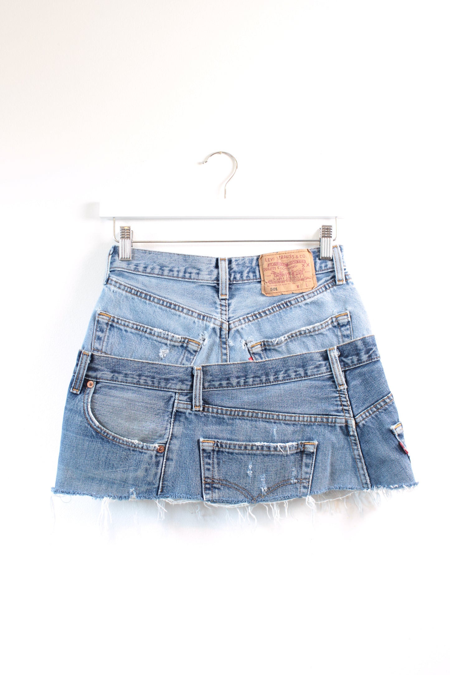 "LAYERED" MINI W25 - CLOSET LUNA