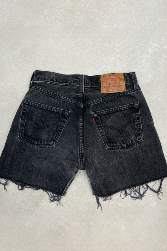 "DAD" VINTAGE LEVI DENIM SHORT - W27" - CLOSET LUNA