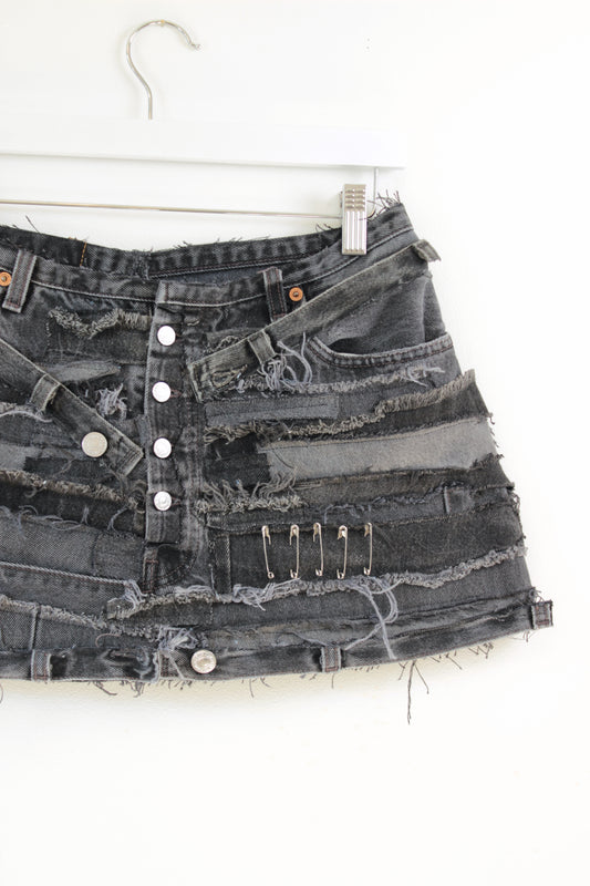 "DECONSTRUCTED" REWORKED VINTAGE LEVI CUSTOM DENIM MINI SKIRT - CLOSET LUNA