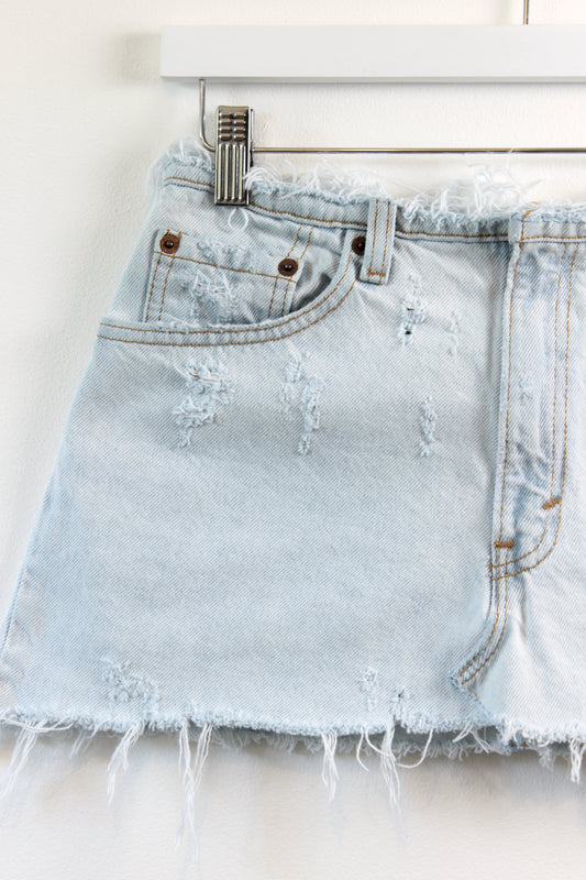 "NO WAISTBAND" CUSTOM VINTAGE LEVI DENIM MINI SKIRT W26 - CLOSET LUNA