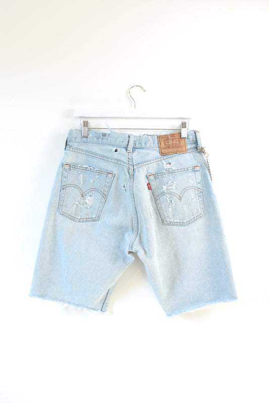 VINTAGE LEVI CUSTOM REWORKED DAD SHORTS DISTRESSED BY US SUSTAINABLE - CLOSET LUNA