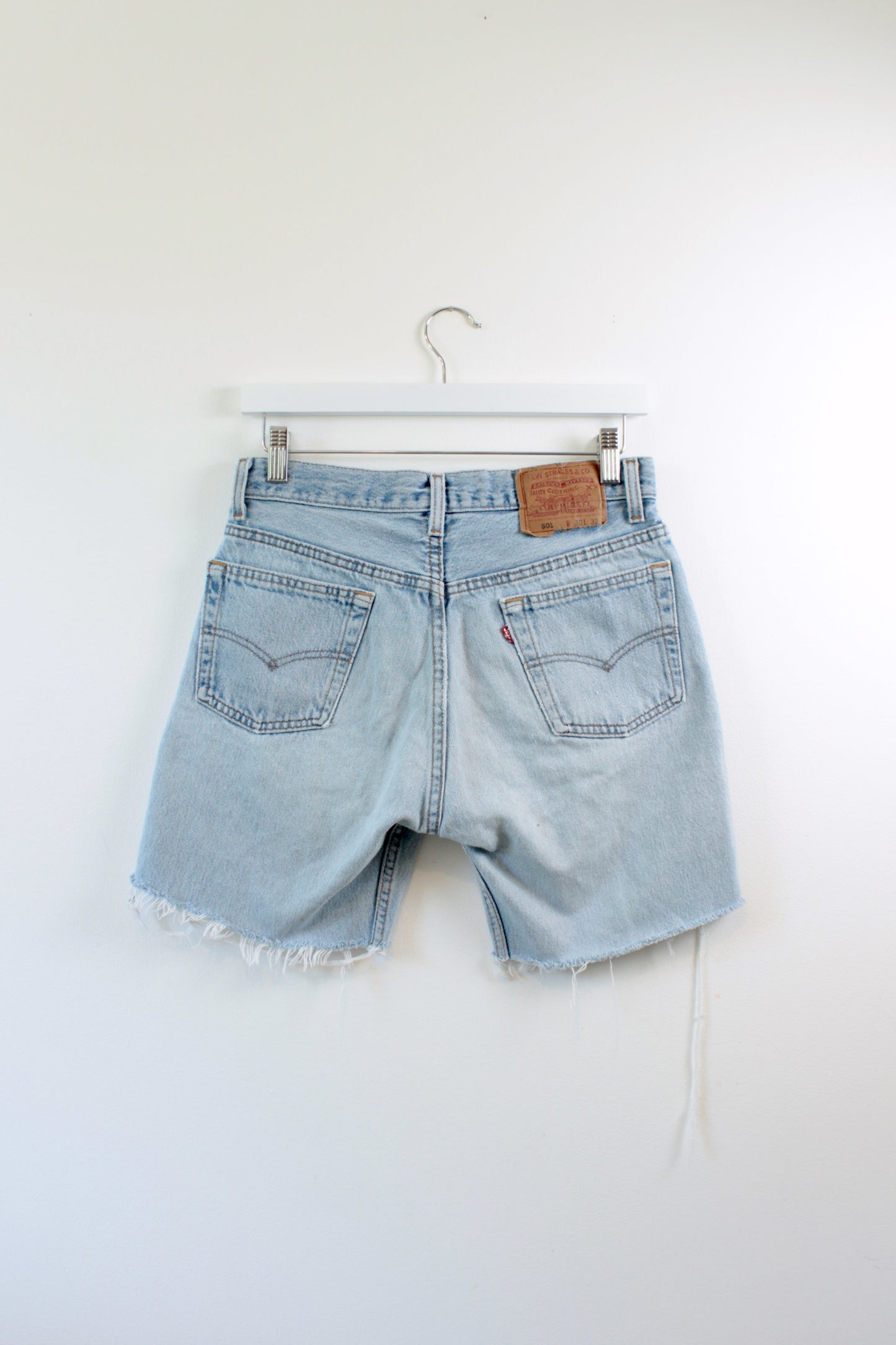 "DAD" VINTAGE CUSTOM LEVI 501 SHORTS DENIM W29 - CLOSET LUNA
