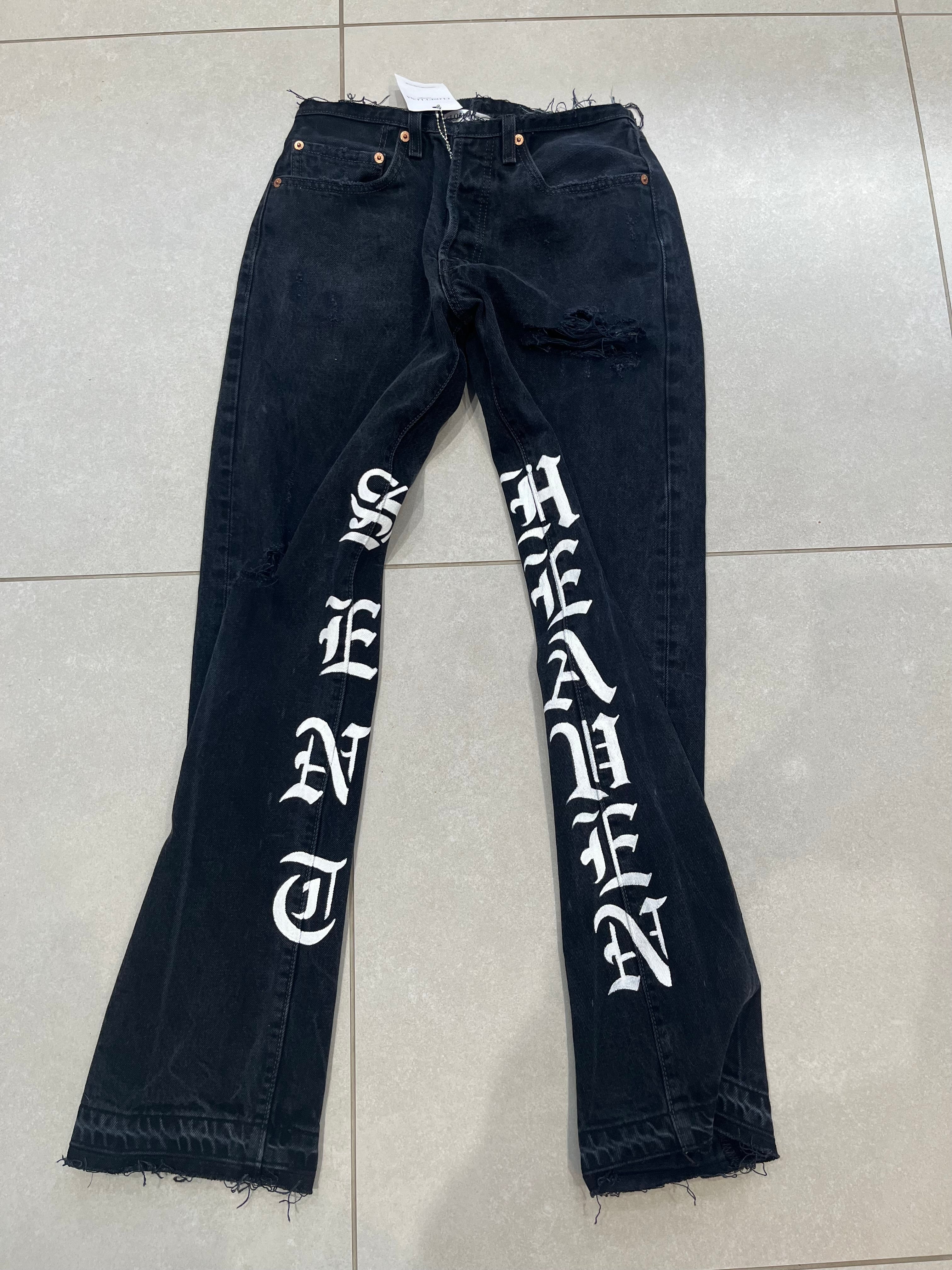 Luna Low Script Jeans - CLOSET LUNA