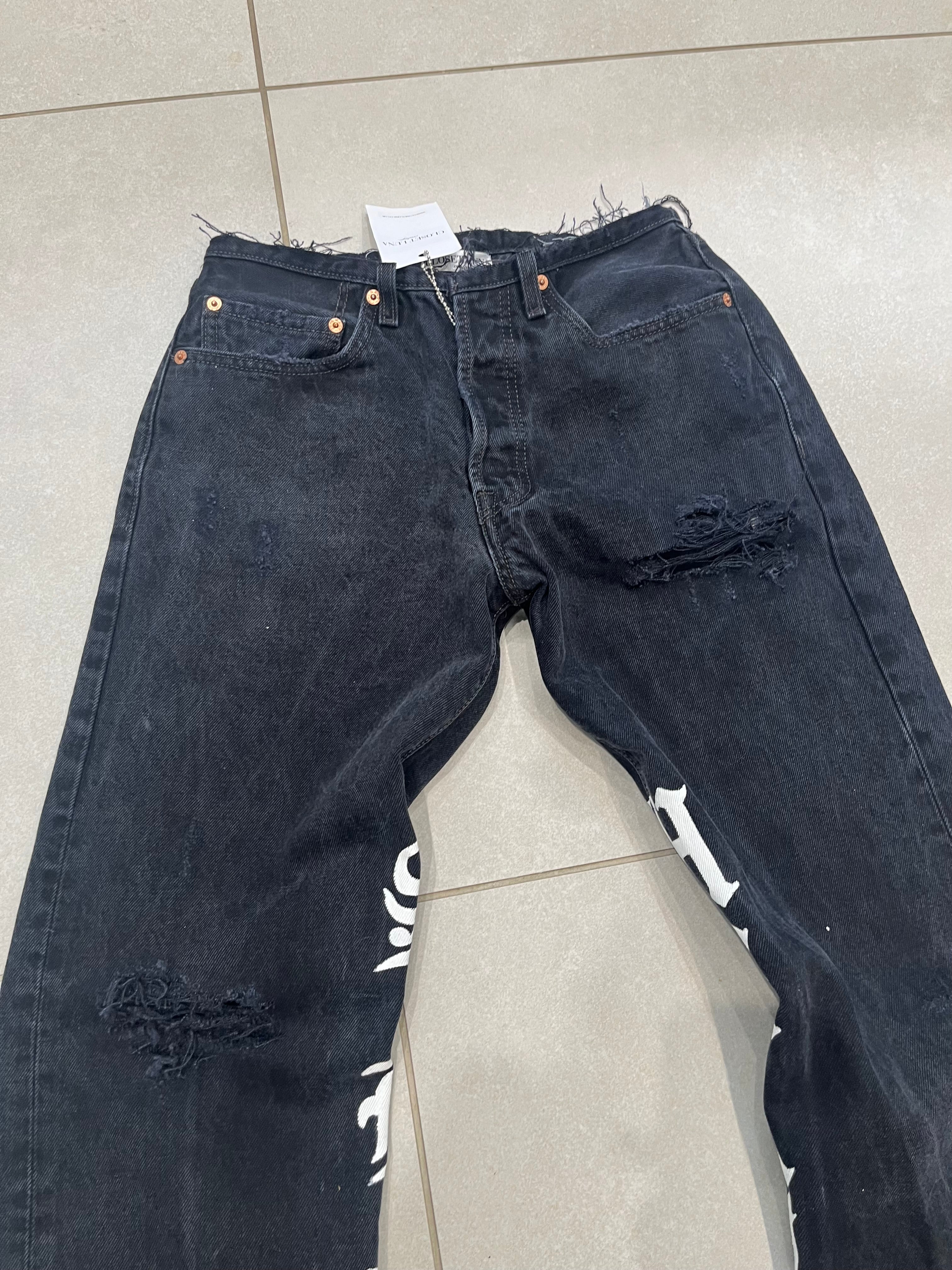 Luna Low Script Jeans - CLOSET LUNA