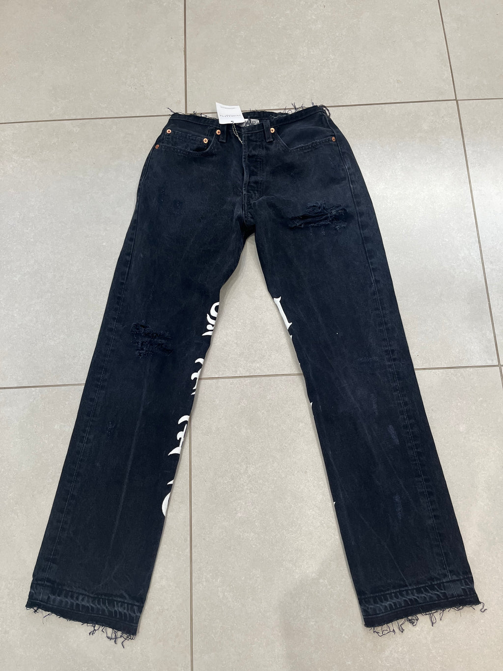 Luna Low Script Jeans - CLOSET LUNA