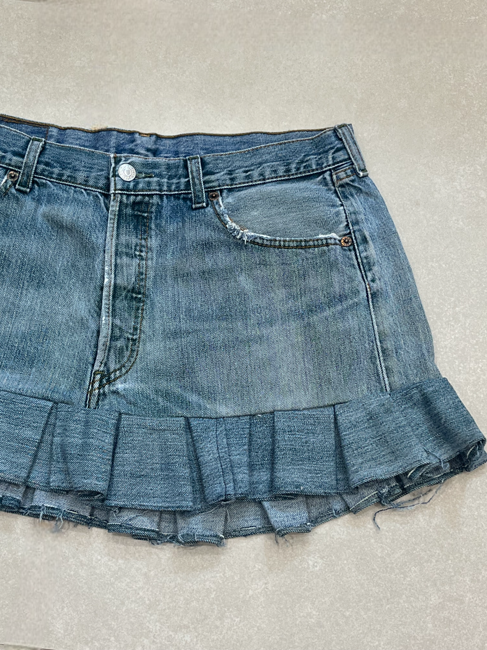 "PLEATED" VINTAGE LEVI DENIM MINI SKIRT- MADE TO ORDER - CLOSET LUNA