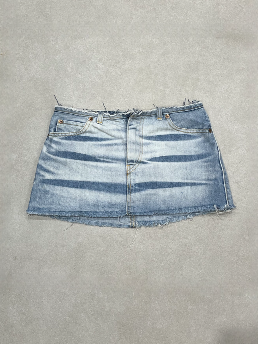 "NO WAIST" VINTAGE LEVI MINI SKIRT W26" - CLOSET LUNA