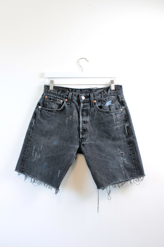 "DAD" VINTAGE 501 LEVI SHORTS W29"