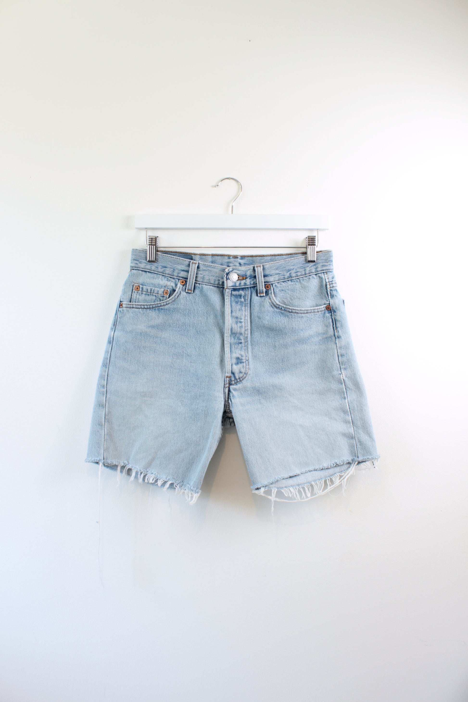 "DAD" VINTAGE LEVI 501 SHORTS W29 - CLOSET LUNA
