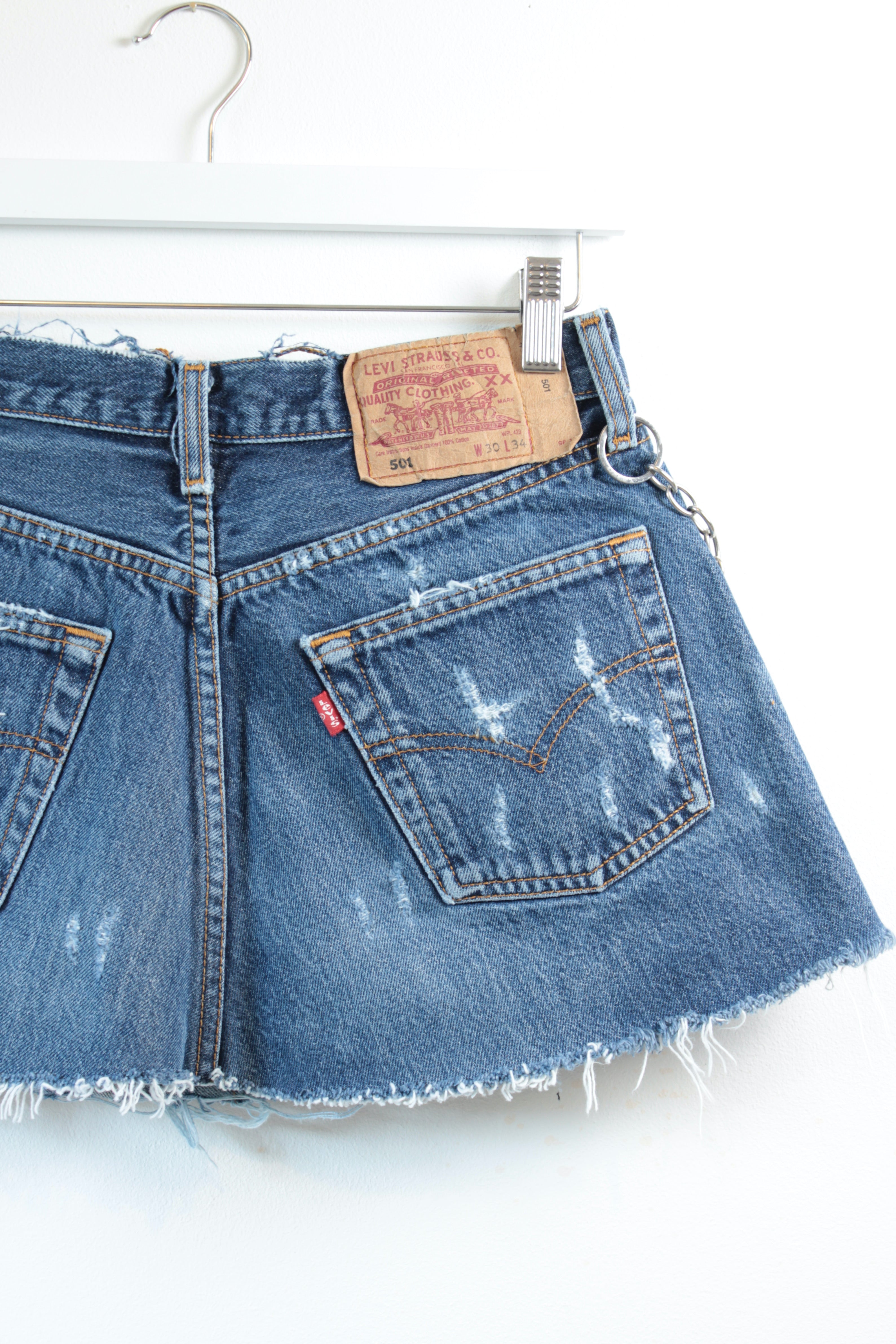 "WRAP" CUSTOM VINTAGE LEVI DENIM MINI SKIRT REWORKED SUSTAINABLE W26 - CLOSET LUNA