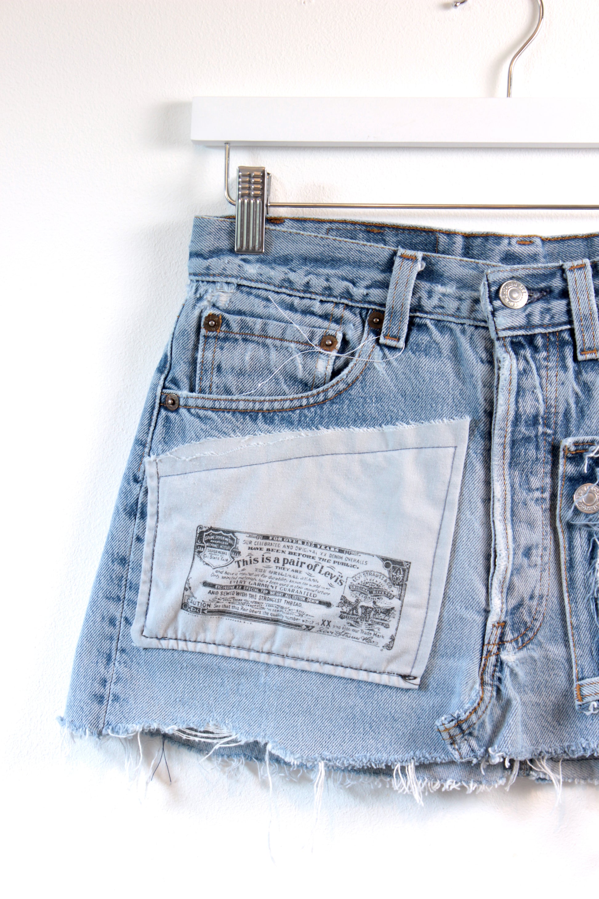 "PATCHWORK" REWORKED CUSTOM VINTAGE LEVI DENIM MINI SKIRT W28" - CLOSET LUNA